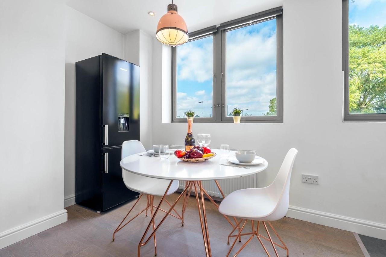 Haus Luxury Apartment - Perry Barr - Parking - Smart Tv - Wifi - Top Rated Birmingham Dış mekan fotoğraf